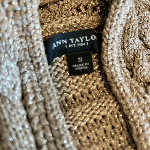 Metallic cable knit cardigan - Picture 5 of 9